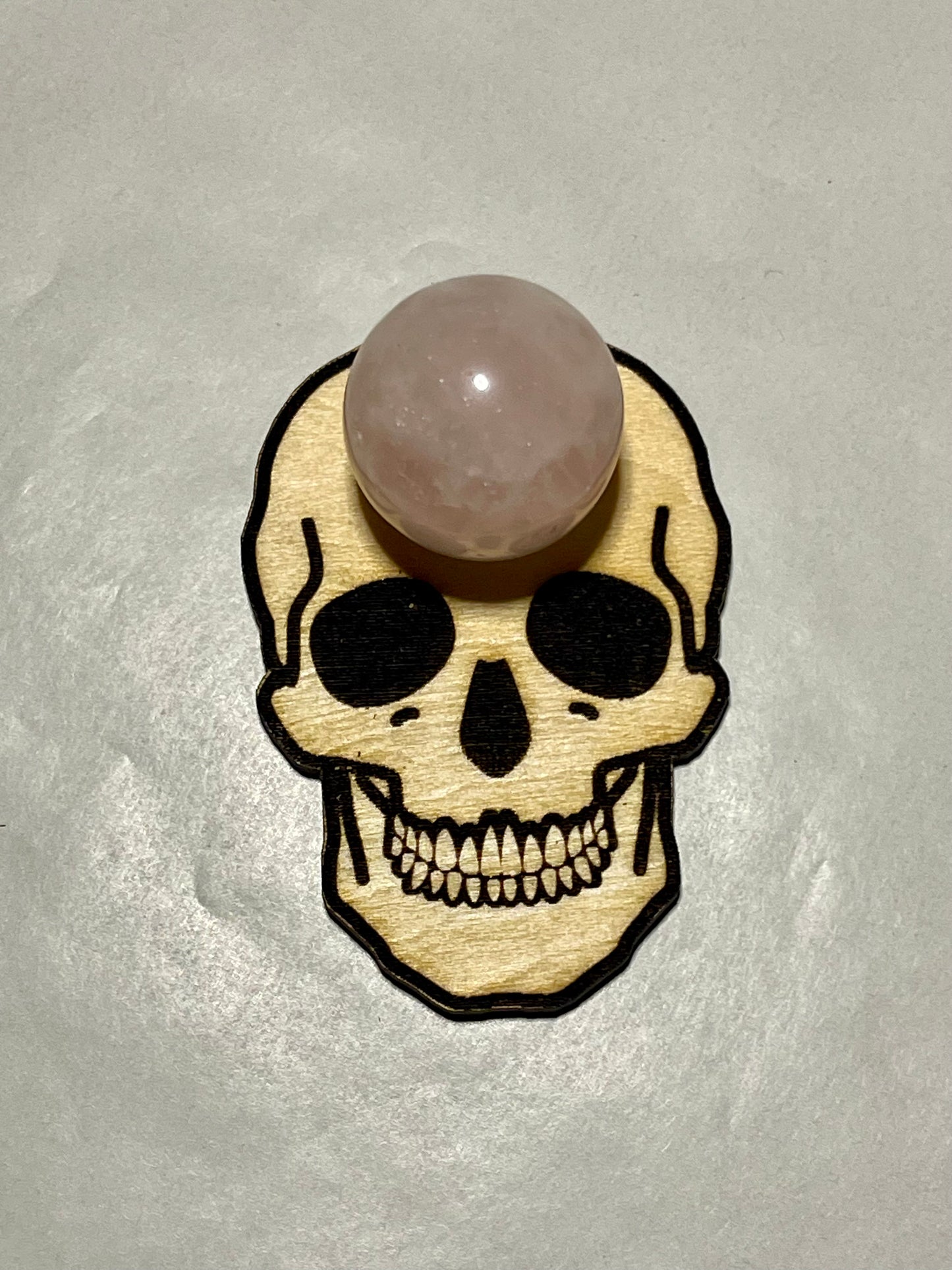 Skull stone sphere stand 2