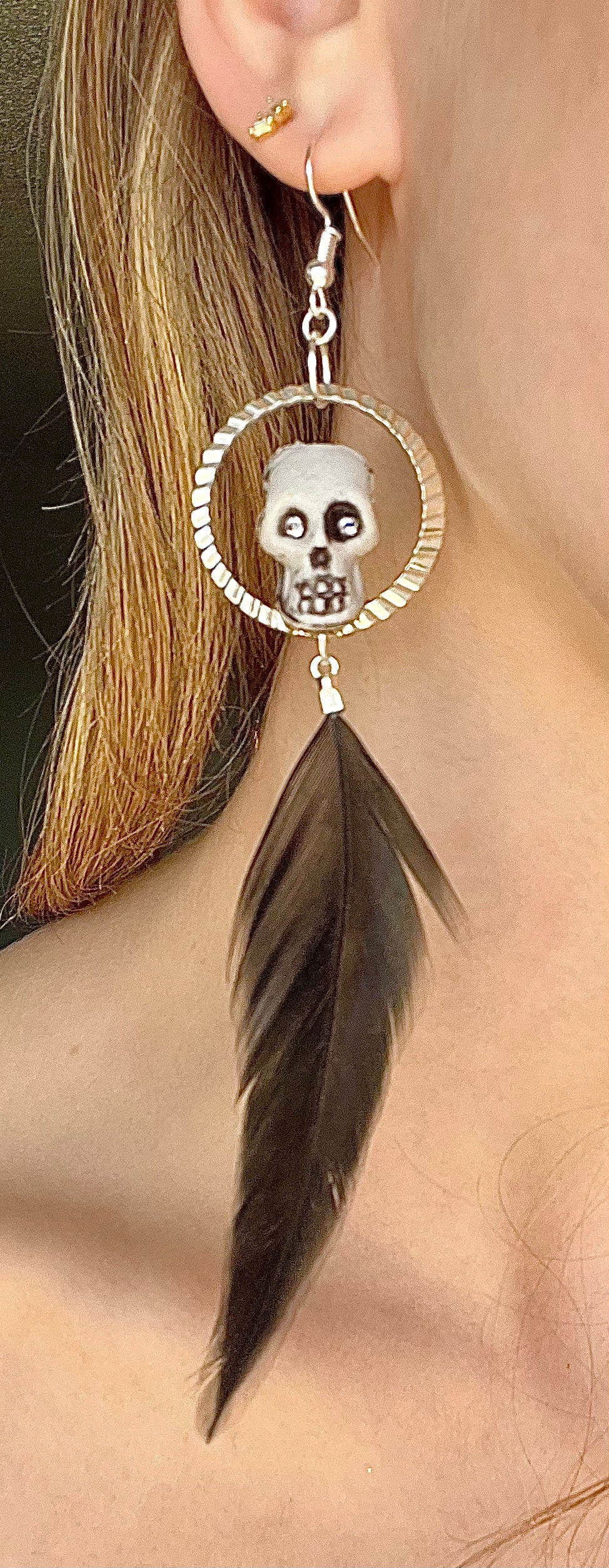 Skull Feather